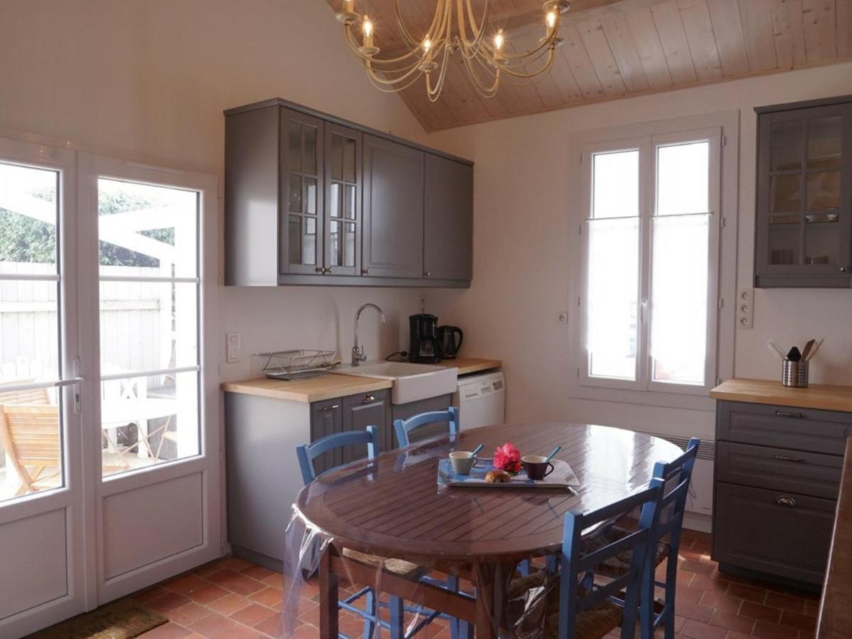 Maison De Plain-Pied Avec Cour, Proche Plage Et Commerces - 4 Couchages, Noirmoutier-En-L'Ile - Fr-1-224B-675 Экстерьер фото